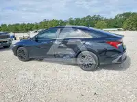 2024 Hyundai Elantra фото