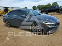 2024 Hyundai Elantra фото