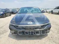 2024 Hyundai Elantra фото