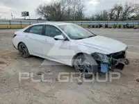 2024 Hyundai Elantra photo