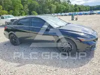 2024 Hyundai Elantra фото