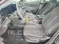 2024 Hyundai Elantra фото