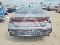 2024 Hyundai Elantra фото