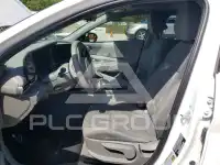 2024 Hyundai Elantra фото