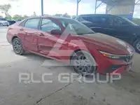 2024 Hyundai Elantra фото