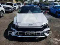 2024 Hyundai Elantra фото