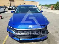 2024 Hyundai Elantra photo