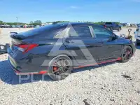 2024 Hyundai Elantra фото