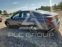 2024 Hyundai Elantra фото