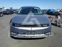 2024 Hyundai Ioniq photo