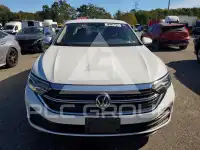2024 Volkswagen Jetta photo