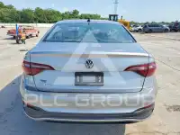 2024 Volkswagen Jetta photo