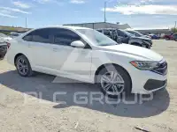 2024 Volkswagen Jetta photo
