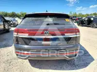 2024 Volkswagen Atlas photo