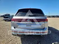 2024 Volkswagen Atlas photo