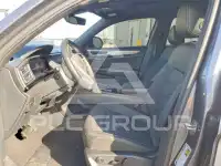 2024 Volkswagen Atlas photo
