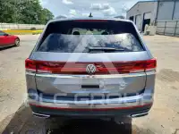 2024 Volkswagen Atlas photo