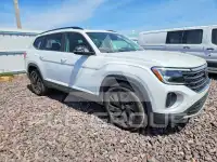 2024 Volkswagen Atlas photo