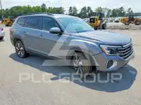 2024 Volkswagen Atlas photo