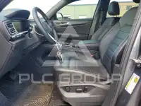 2024 Volkswagen Atlas photo