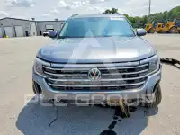 2024 Volkswagen Atlas photo