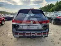 2024 Volkswagen Atlas photo