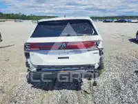 2024 Volkswagen Atlas photo