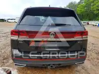 2024 Volkswagen Atlas photo