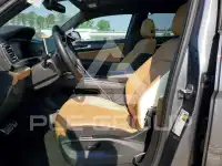2024 Volkswagen Atlas photo