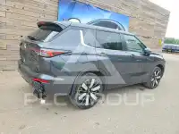 2025 Mitsubishi OUTLANDER photo