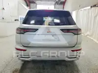 2025 Mitsubishi OUTLANDER photo