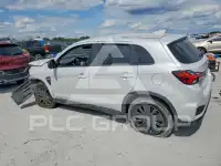 2025 Mitsubishi OUTLANDER фото