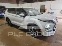 2025 Mitsubishi OUTLANDER фото