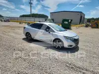 2025 Nissan VERSA фото