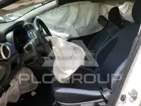 2025 Nissan VERSA фото