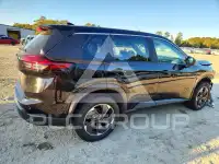 2025 Nissan ROGUE photo