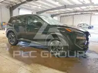 2025 Nissan ROGUE photo