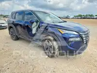2025 Nissan ROGUE photo
