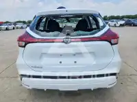2025 Nissan KICKS photo