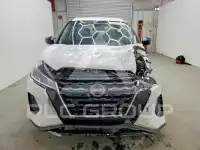 2025 Nissan KICKS фото