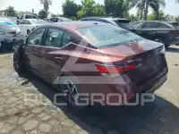 2025 Nissan SENTRA photo