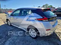 2025 Nissan LEAF photo