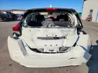2025 Nissan LEAF photo