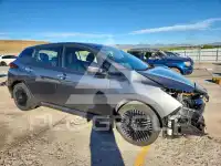 2025 Nissan LEAF photo