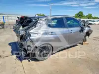 2025 Nissan LEAF photo