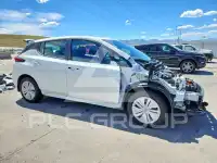 2025 Nissan LEAF фото