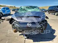 2025 Nissan LEAF photo