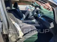 2025 Nissan LEAF photo