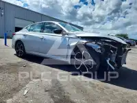 2025 Nissan ALTIMA photo