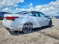 2025 Nissan ALTIMA photo